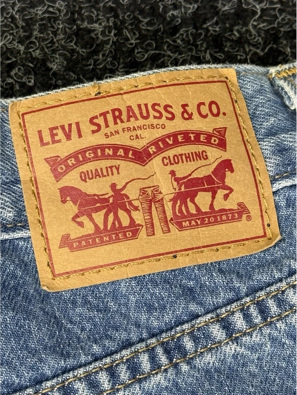 Levis levi men